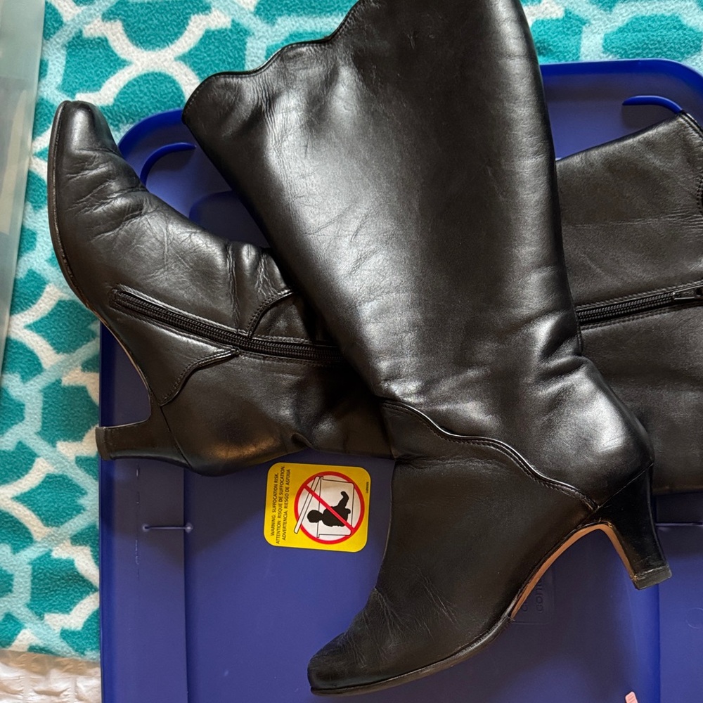 Elegant Scalloped Top Black Heeled Boots Wide Calf